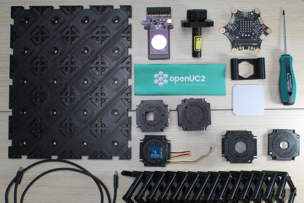 Knolling der benötigten Teile für das Experiment
